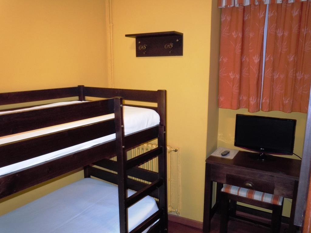 Hotel Urogallo Vielha Ngoại thất bức ảnh